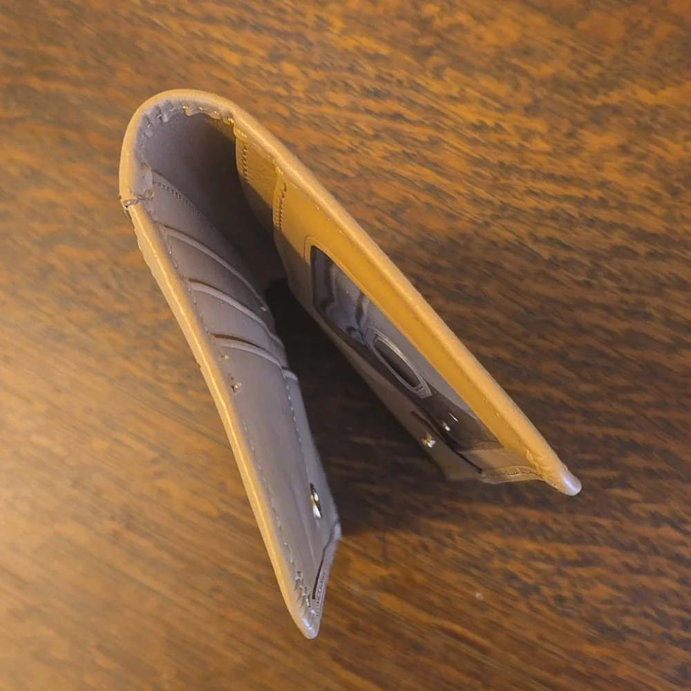 Brahmin Ady Wallet In Creme Talitha Leather NWOT - Picture 15 of 16